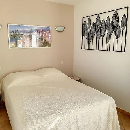 At The Foot Of Valescure Golf - Key Sun Services * Saint-Raphaël
